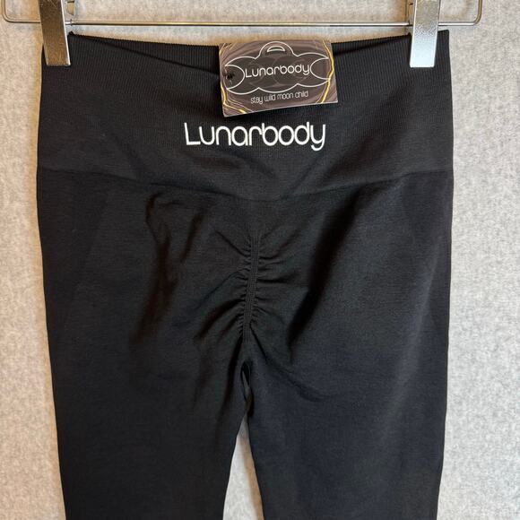 NWT Lunarbody Matrix Seamless Leggings Womens Small Black Deep Space Ruched Butt - Picture 9 of 15